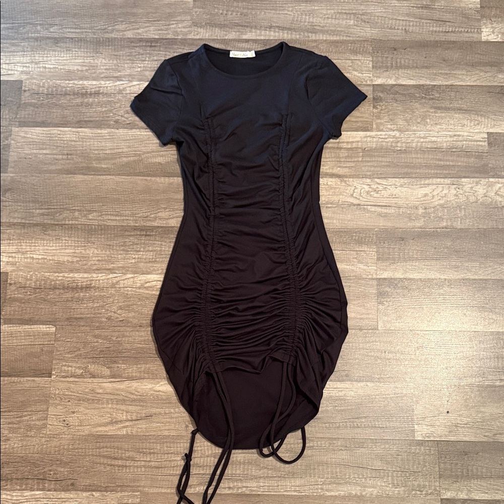 Elegant Black Ruched Dress